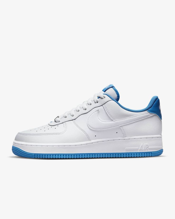 Nike Air Force 1 Low Surface in white and light blue